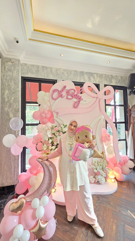 Pretty in Pink : A Sweet Baby Shower Celebration